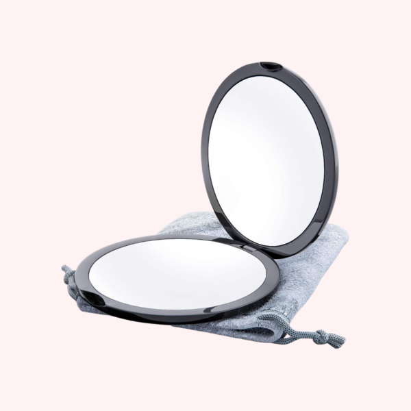 Magnifying Compact Mirror