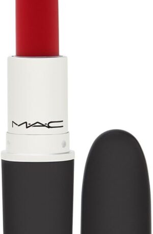 MAC's Retro Matte Lipstick in Ruby Woo