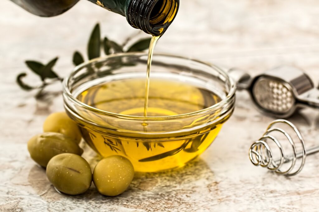 Organic olive oil